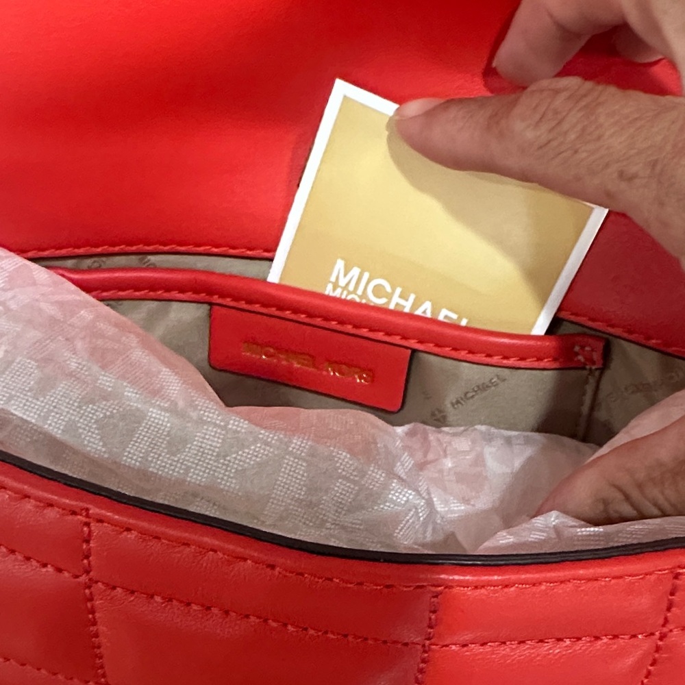 Michael Kors Vibrant Red Quilted Shoulder Bag - Picture 6 of 7